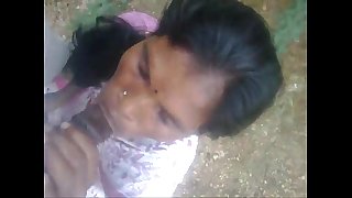 indian maid blowjob pop-shot outside