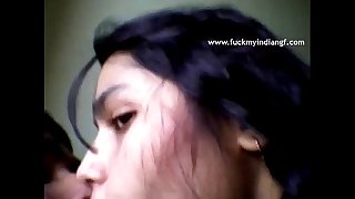 Famous desi lady Jyoti lip kiss her bf ashu in agra hotel - FUCKMYINDIANGF.com