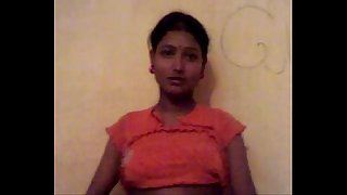 indian teen raand taking tee-shirt off getting naked exposing hard bigtits