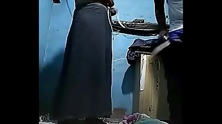 Desi aunty ravaged in her bedroom with Hindi Audio