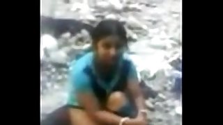 Desi lady torn up outdoor